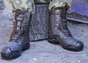 different types of properly fit hunting boots
